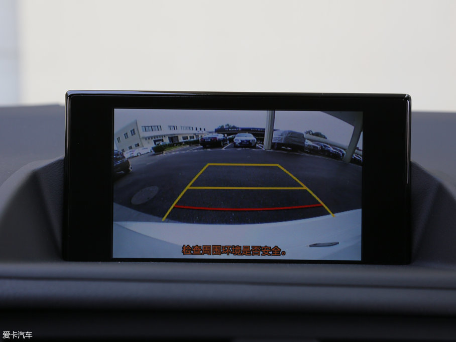 2017׿_˹CT 200h m ɫ