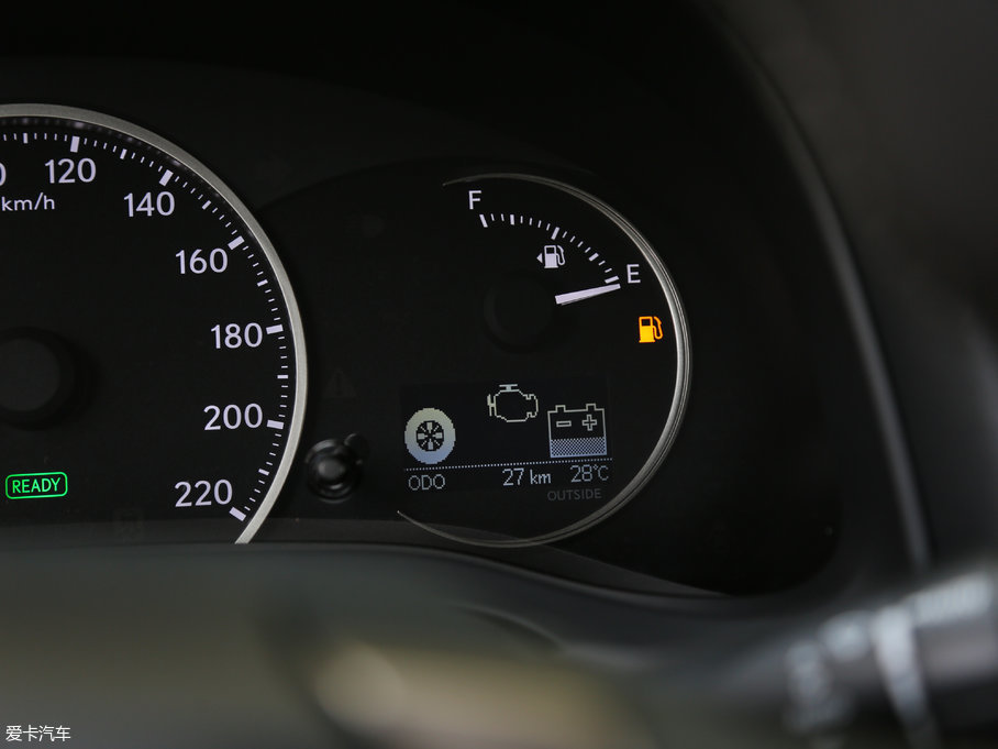 2017׿_˹CT 200h m ɫ