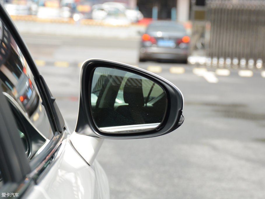 2017׿_˹CT 200h Ӣ ɫ