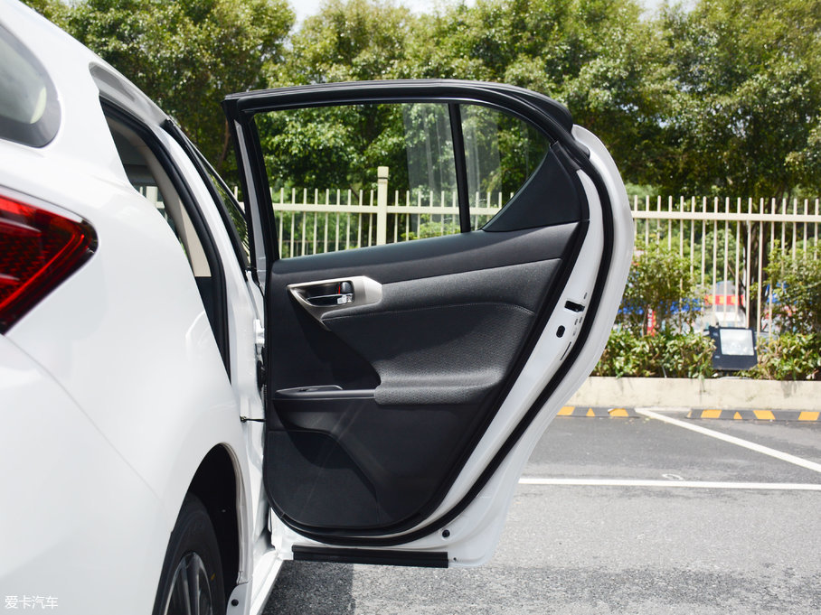 2017׿_˹CT 200h Ӣ ɫ