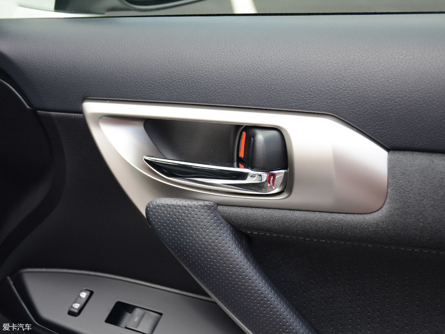 2017׿_˹CT 200h Ӣ ɫ