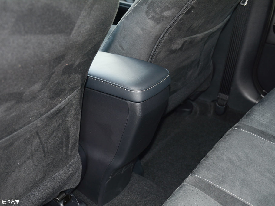 2017׿_˹CT 200h Ӣ ɫ