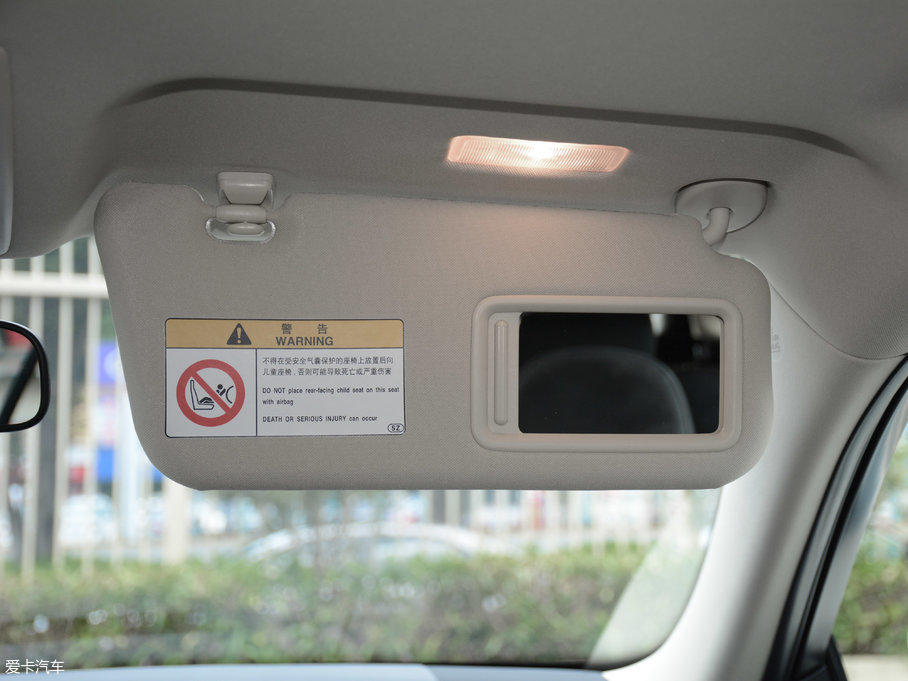 2017׿_˹CT 200h Ӣ ɫ