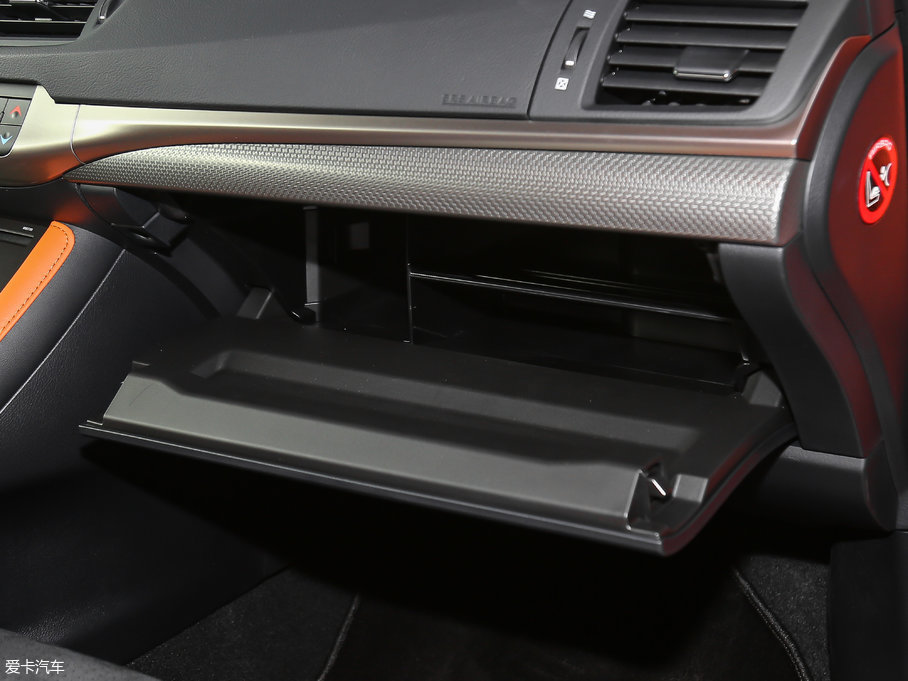 2017׿_˹CT 200h F SPORT ɫ