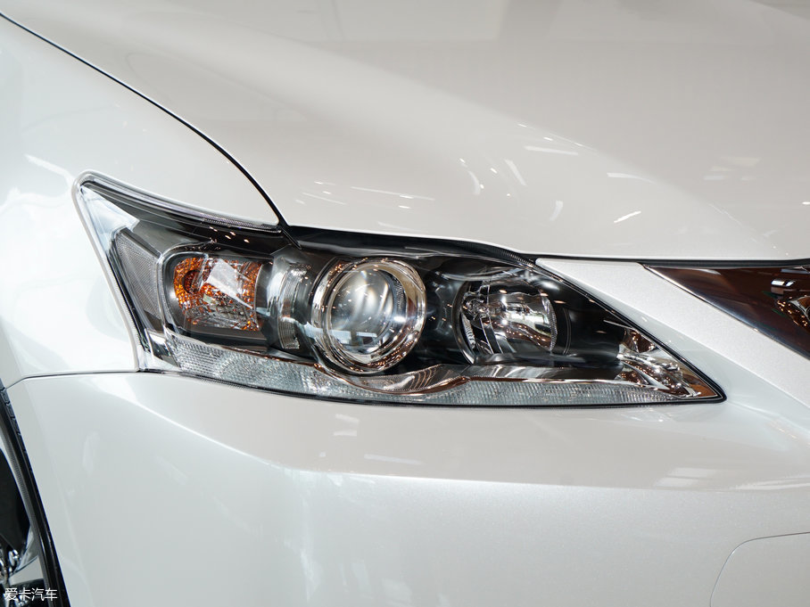 2017׿_˹CT 200h m ɫ