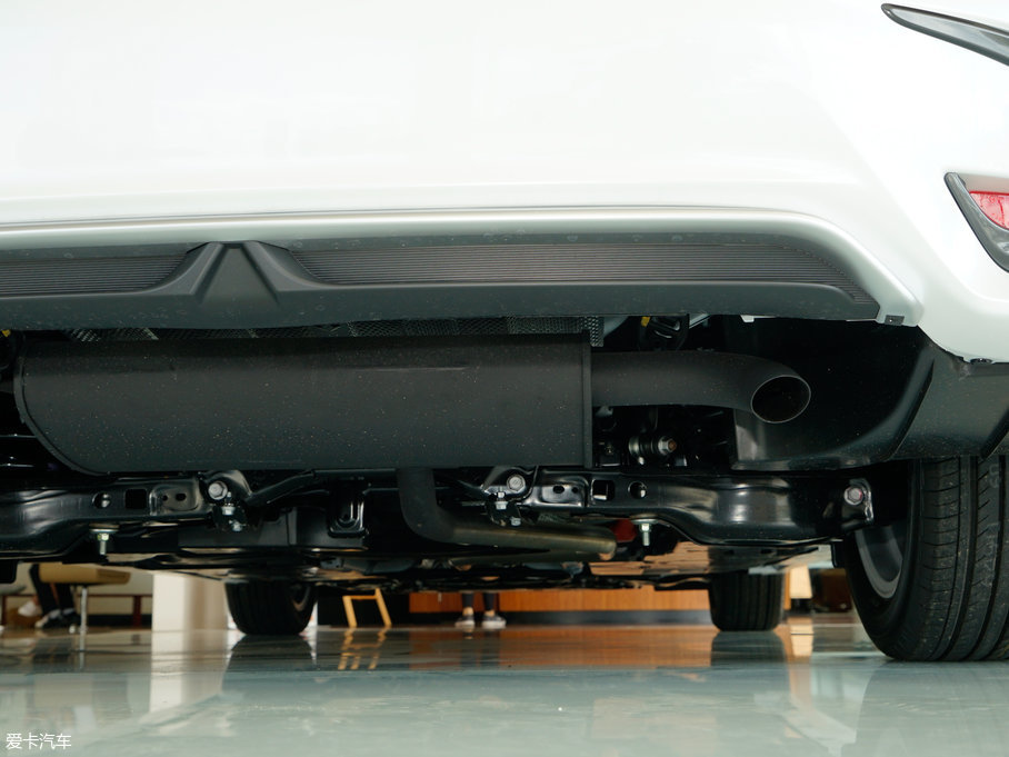 2017׿_˹CT 200h m ɫ