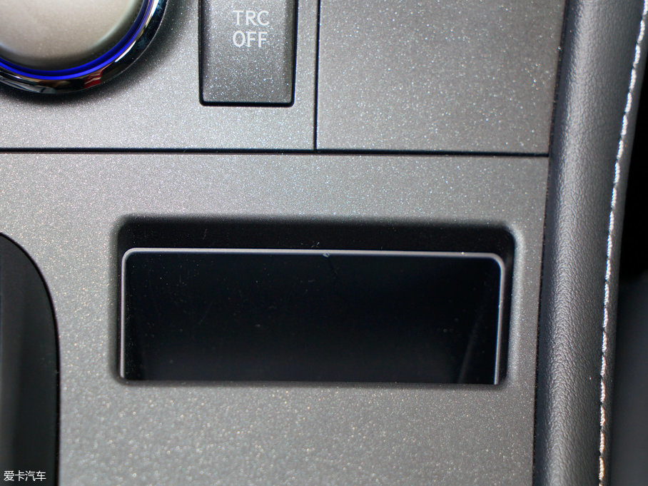 2017׿_˹CT 200h m ɫ