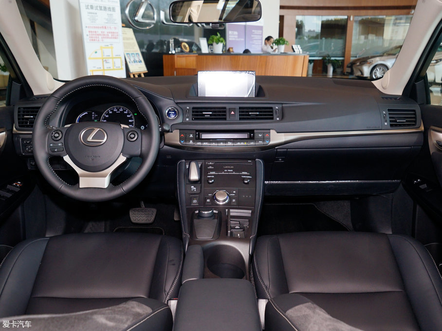 2017׿_˹CT 200h m ɫ