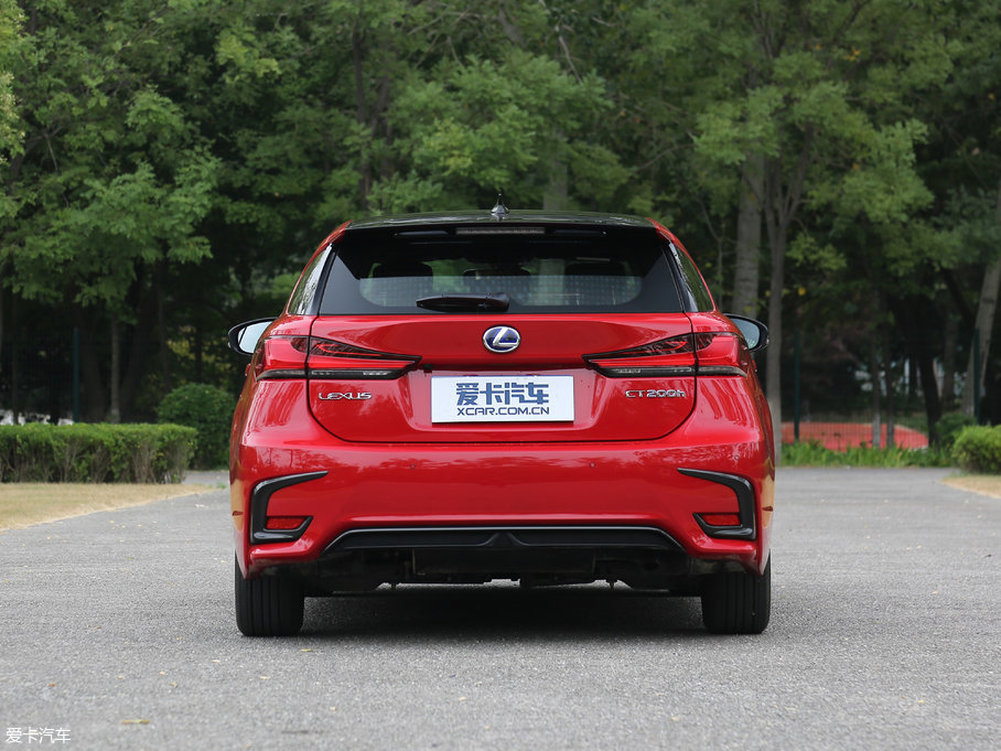 2017׿_˹CT 200h F SPORT pɫ