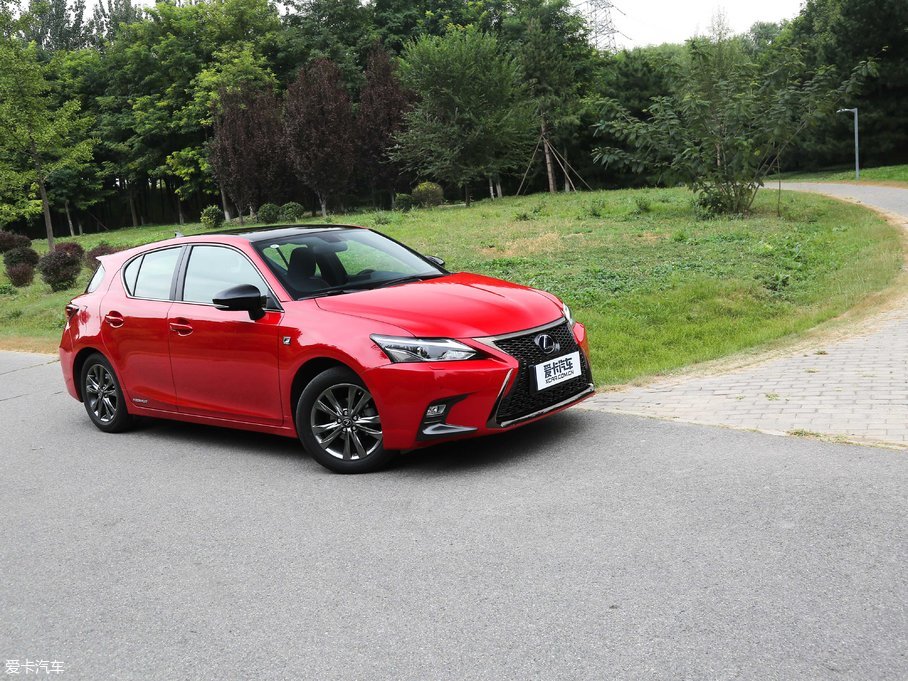 2017׿_˹CT 200h F SPORT pɫ