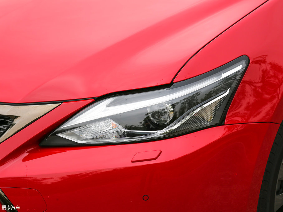 2017׿_˹CT 200h F SPORT pɫ