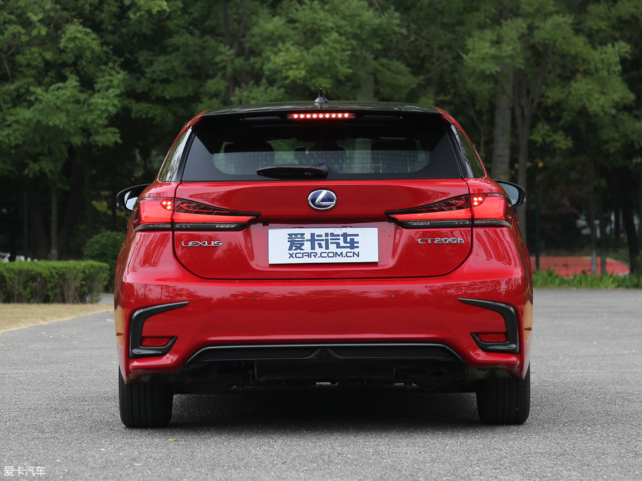 2017׿_˹CT 200h F SPORT pɫ