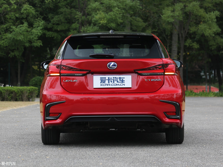 2017׿_˹CT 200h F SPORT pɫ