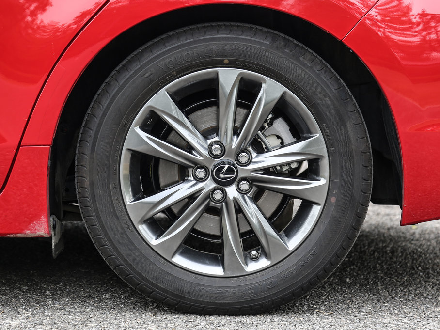 2017׿_˹CT 200h F SPORT pɫ