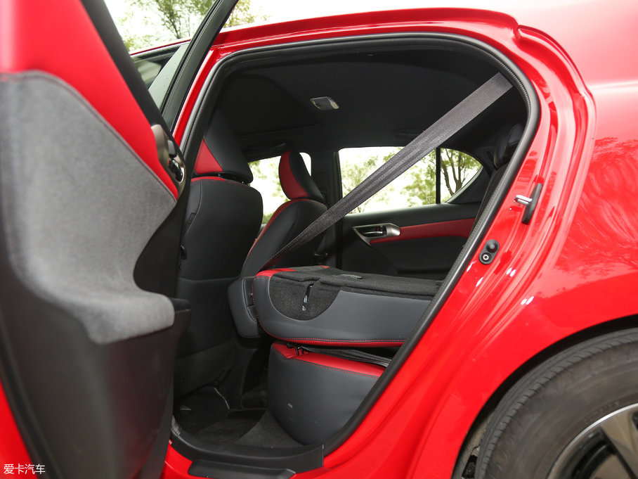 2017׿_˹CT 200h F SPORT pɫ