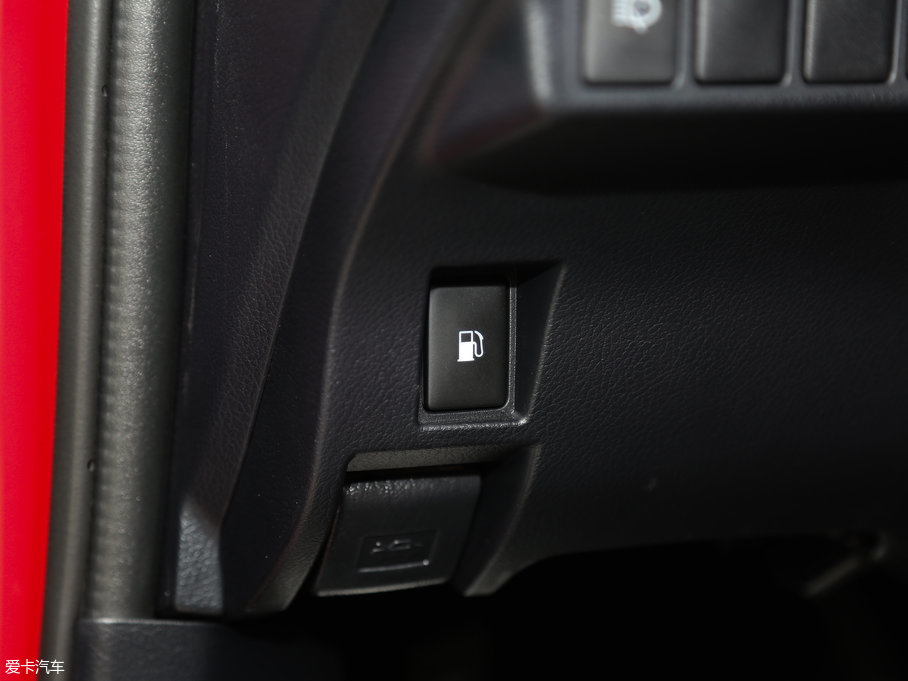 2017׿_˹CT 200h F SPORT pɫ