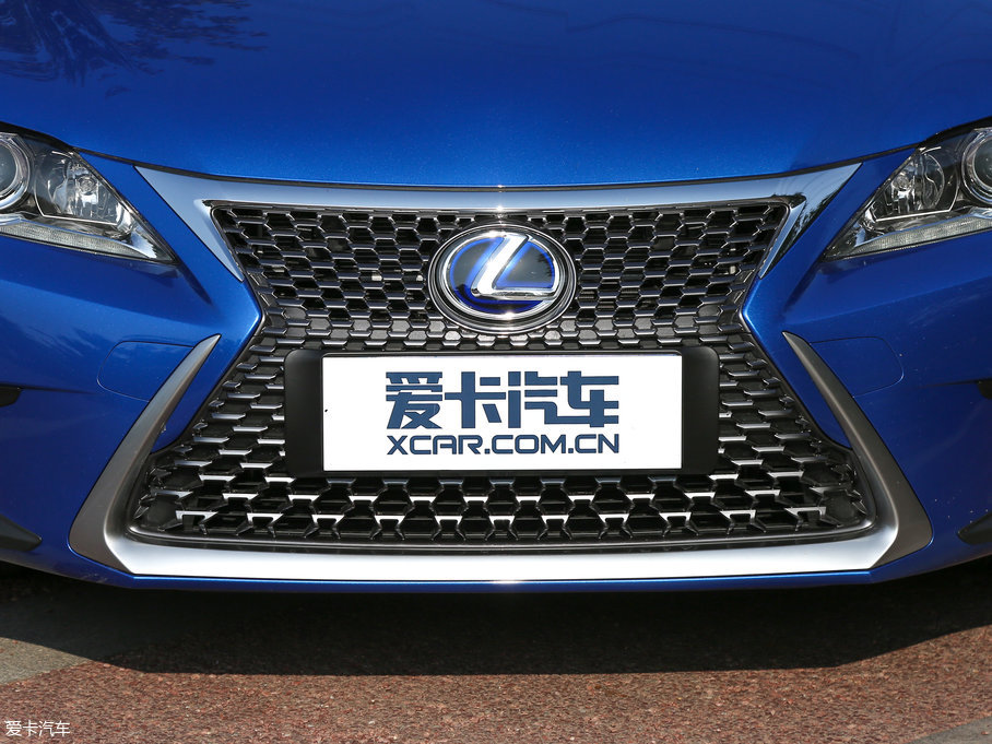 2017׿_˹CT 200h m ɫ