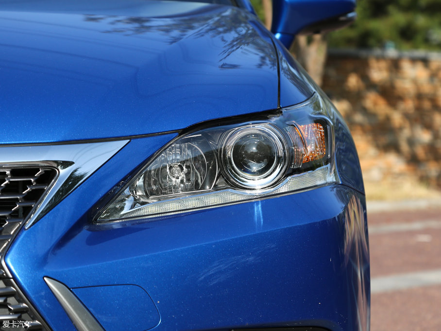 2017׿_˹CT 200h m ɫ