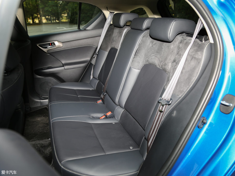 2017׿_˹CT 200h m ɫ