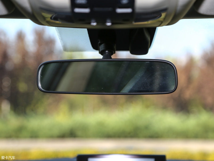 2017׿_˹CT 200h m ɫ