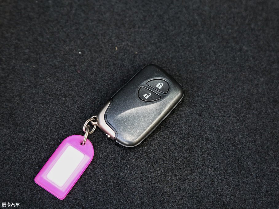 2017׿_˹CT 200h m ɫ