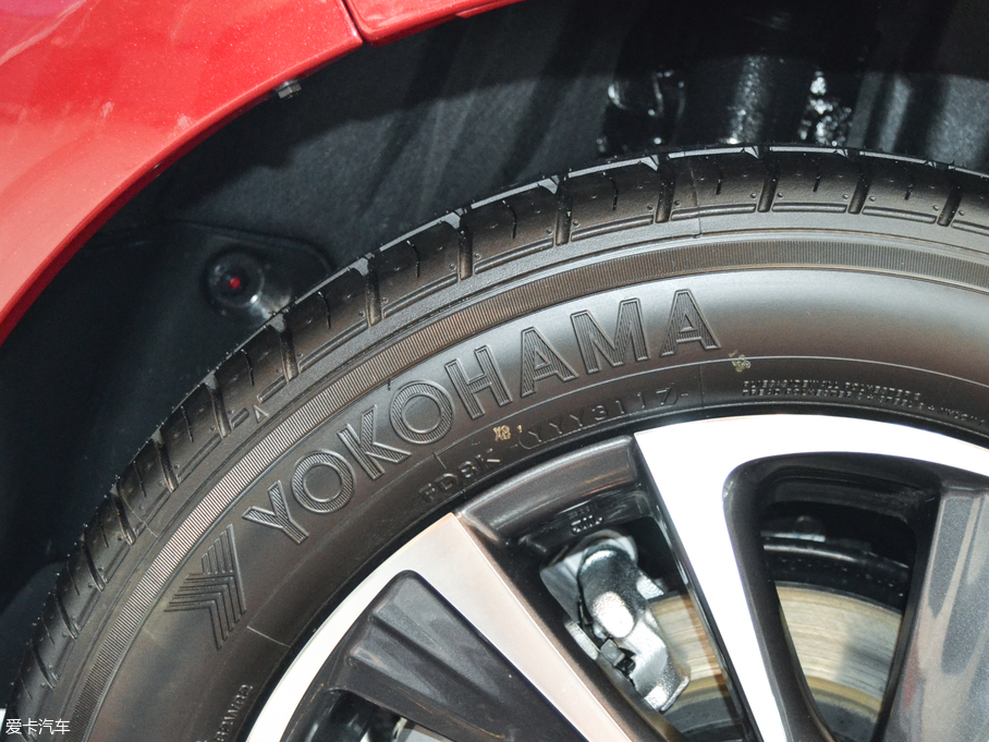 2017׿_˹CT 200h F SPORT ɫ