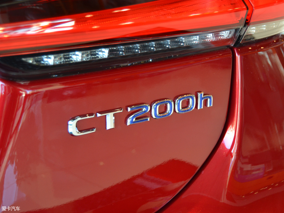 2017׿_˹CT 200h F SPORT ɫ