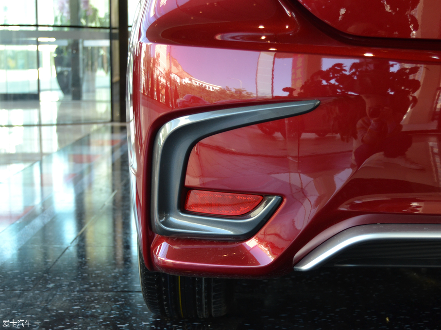 2017׿_˹CT 200h F SPORT ɫ