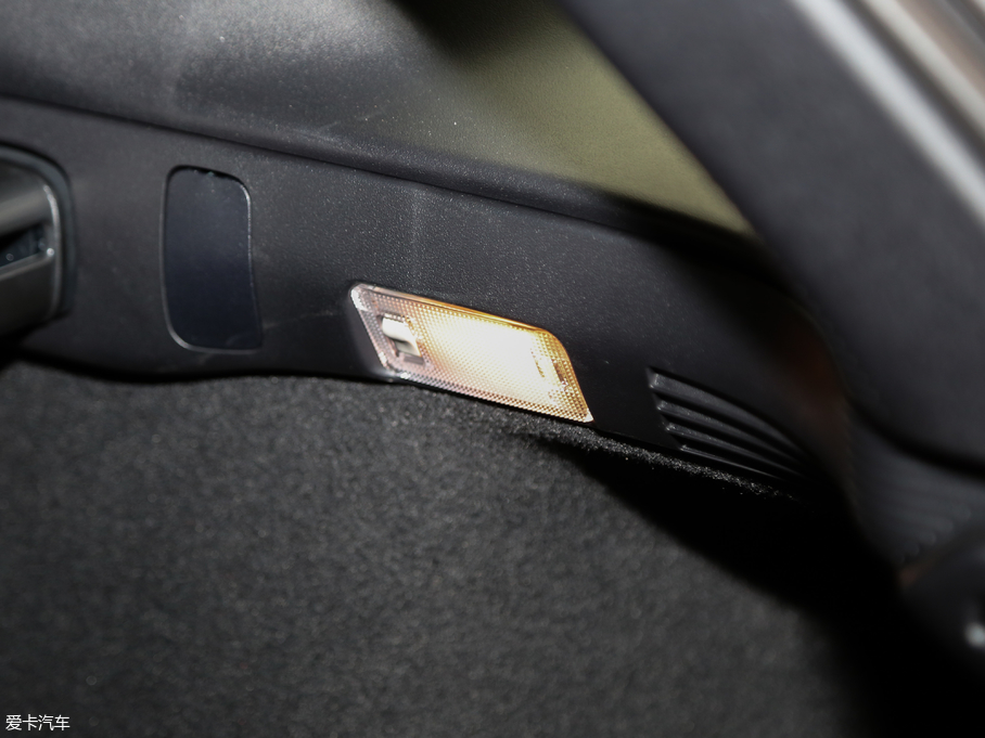 2017׿_˹CT 200h F SPORT pɫ