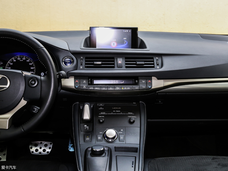 2017׿_˹CT 200h F SPORT pɫ