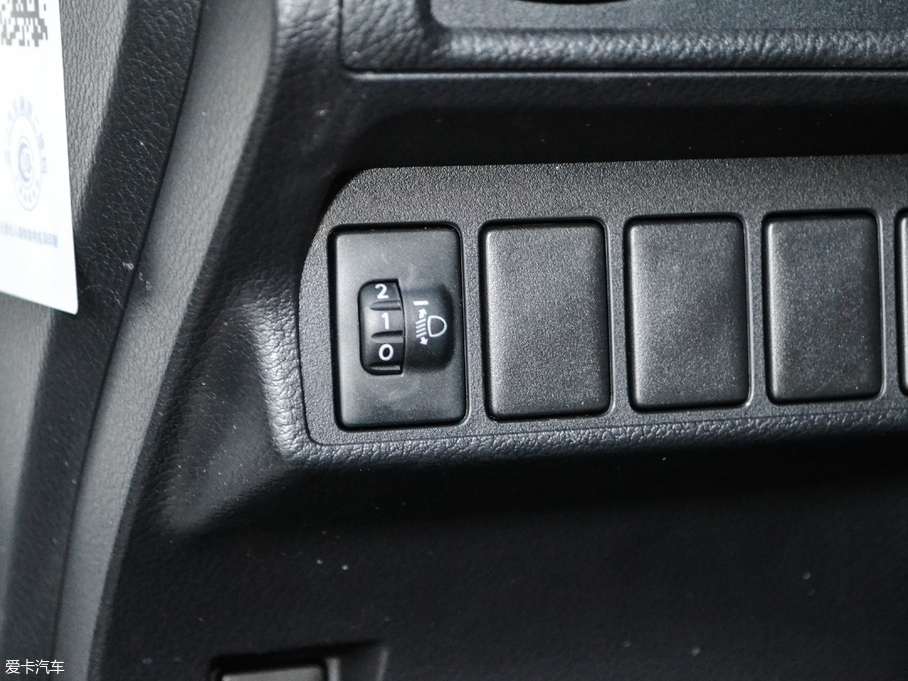 2017׿_˹CT 200h m pɫ