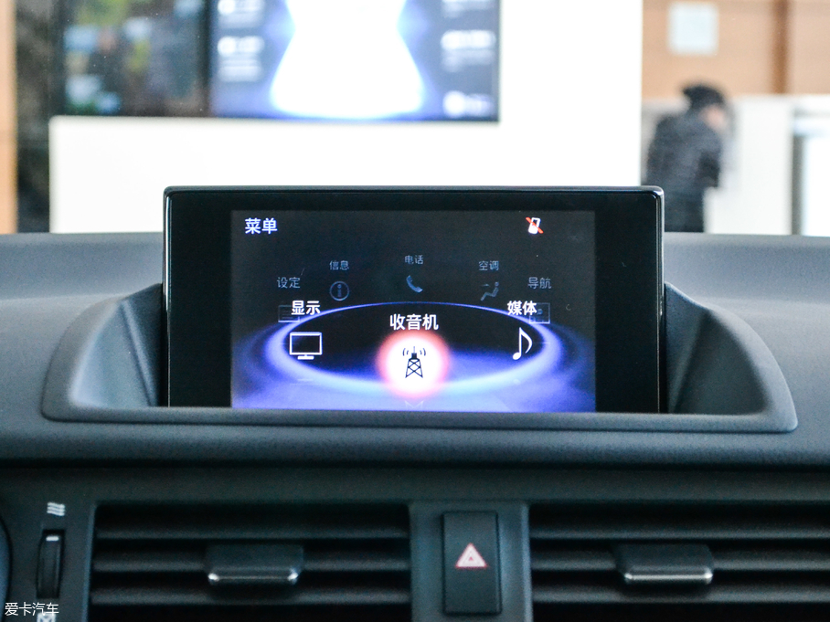 2017׿_˹CT 200h m pɫ