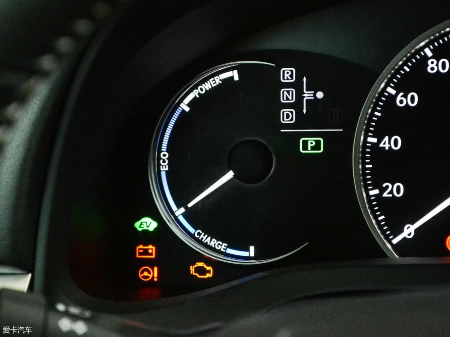 2017׿_˹CT 200h m pɫ