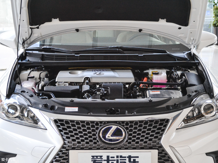 2017׿_˹CT 200h m pɫ