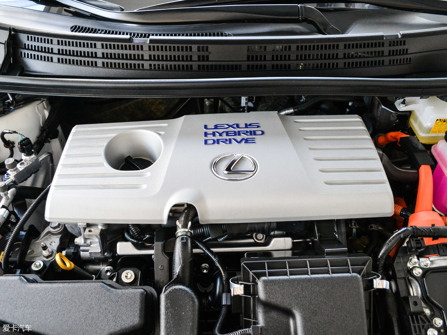 2017׿_˹CT 200h m pɫ