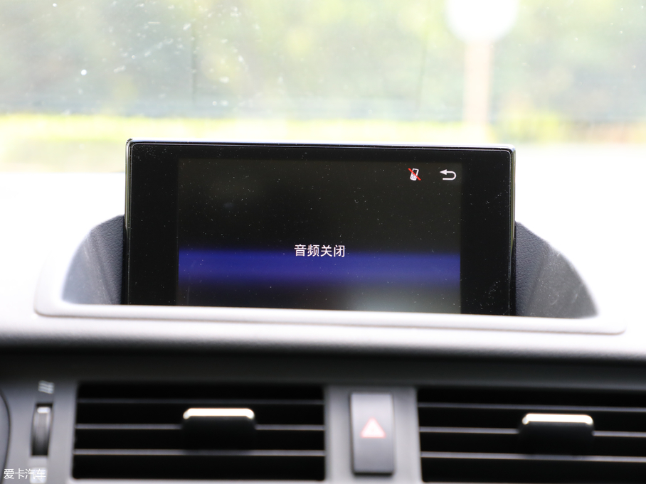 2017׿_˹CT 200h m ɫ