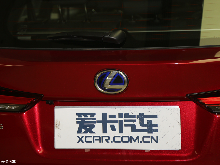 2017׿_˹CT 200h m ɫ