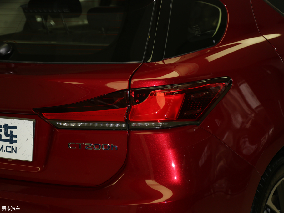 2017׿_˹CT 200h m ɫ