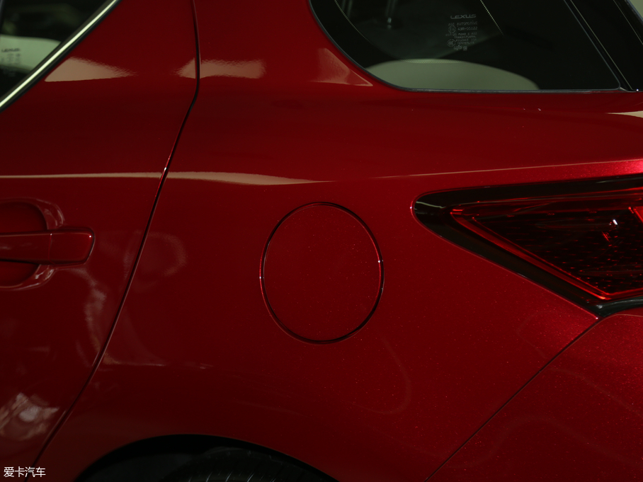 2017׿_˹CT 200h m ɫ