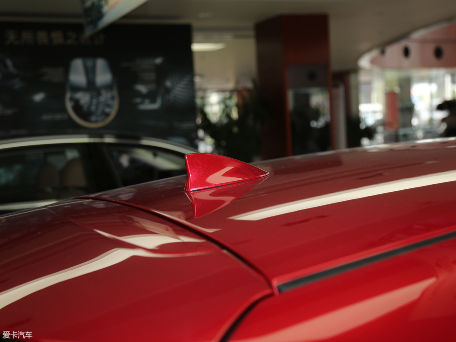 2017׿_˹CT 200h m ɫ