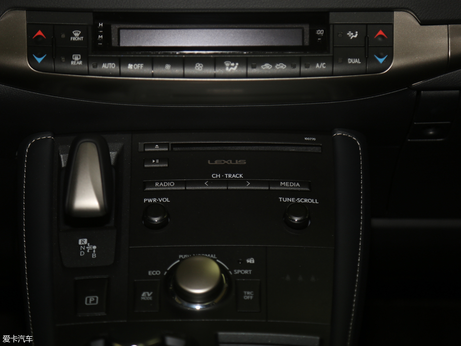 2017׿_˹CT 200h m ɫ