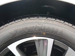 2017200h Ӣ ɫ ݆̥Ʒ