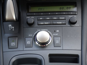 2017200h Ӣ ɫ п؅^(q)