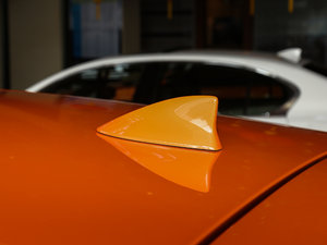 2017200h F SPORT ɫ ^