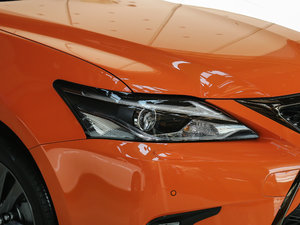 2017200h F SPORT ɫ ^