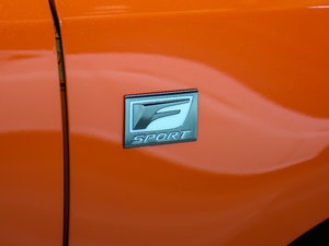 2017200h F SPORT ɫ ^