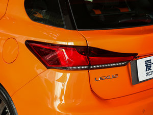 2017200h F SPORT ɫ ^