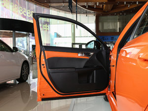 2017200h F SPORT ɫ {λ܇T