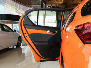 2017200h F SPORT ɫ ܇T