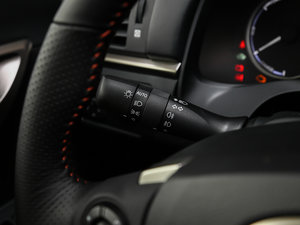 2017200h F SPORT ɫ g